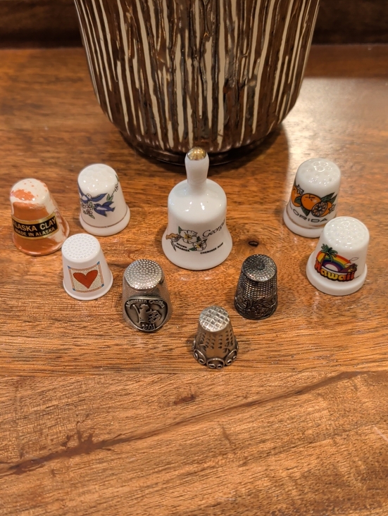 Other - Assorted Collectible Thimble Set - Ceramic & Metal